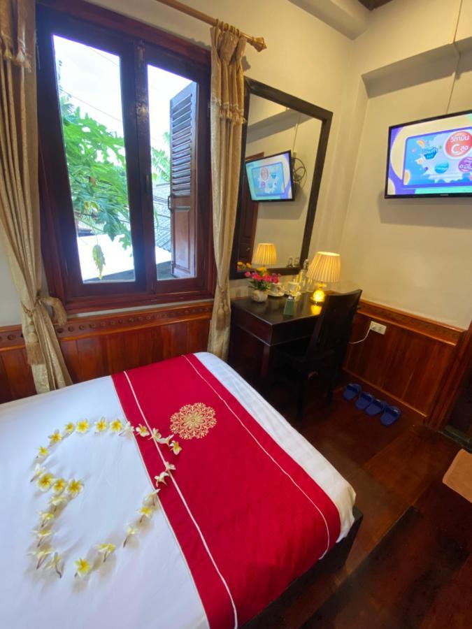Golden Lotus Boutique Hotel 琅勃拉邦 外观 照片