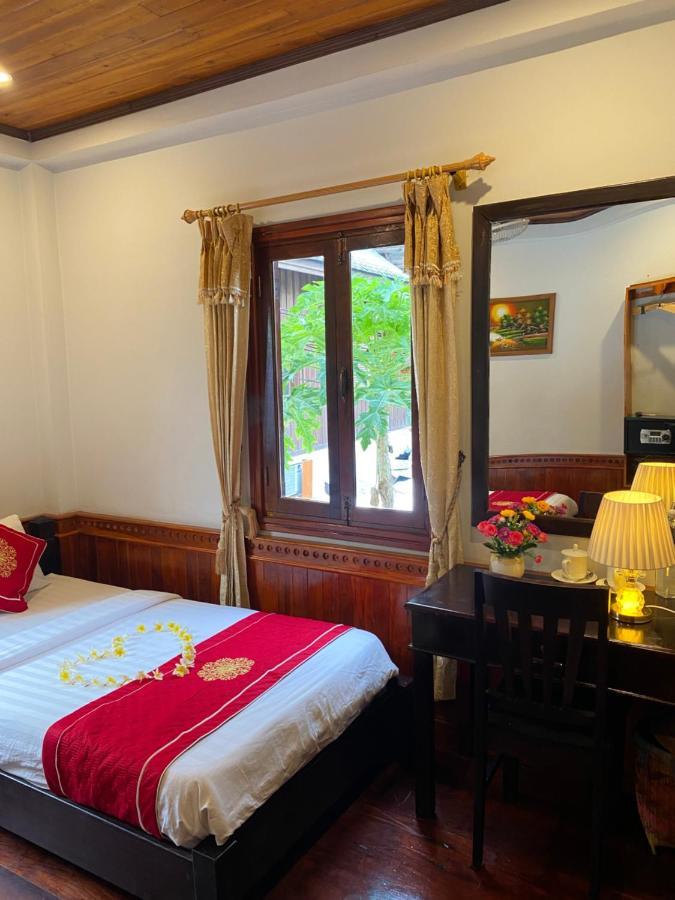 Golden Lotus Boutique Hotel 琅勃拉邦 外观 照片